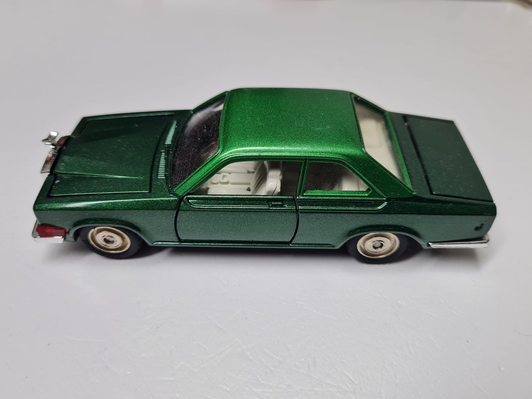 Rolls Royce Modellini d'auto: Rolls-Royce Camargue made in Japan – Nuovo e nell'imballaggio originale da Kehrsatz venduto da emadir 1