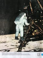 Apollo de 7 à 11 imprimé à l’expo. GEC à Milan en 1969