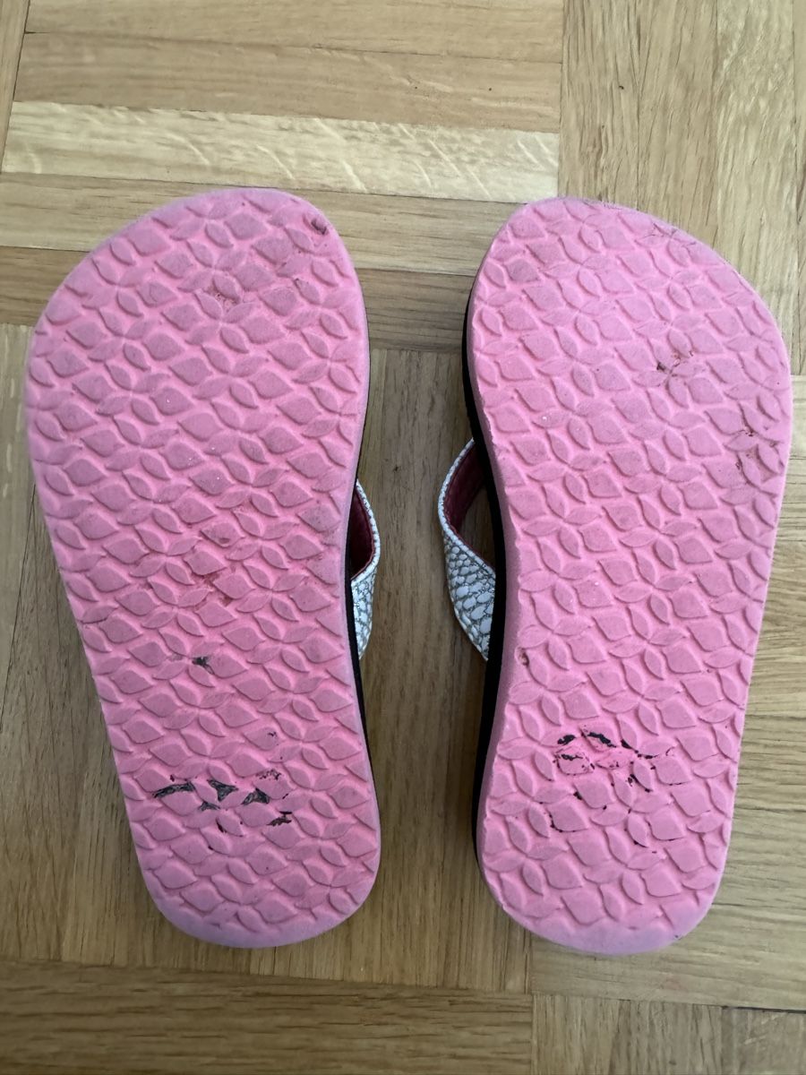 Schuhe für Mädchen: Kinder Flipflops Reef, Gr. 24/25 – Gebraucht aus Kilchberg ZH von Von_dutch 4