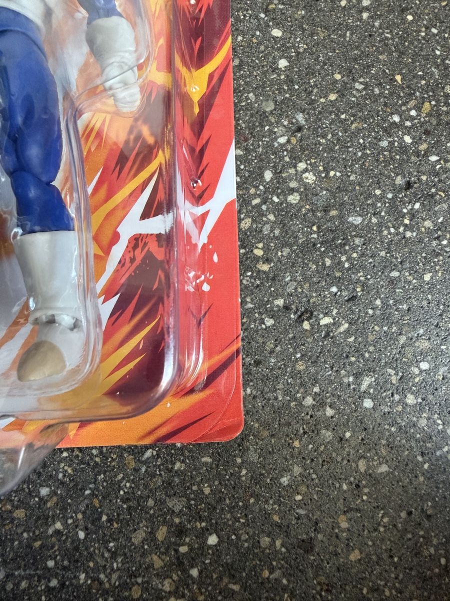 Bandai Figurines: Dragon Ball Evolve Vegeta Actionfigur neu in OVP – Neuf avec emballage d'origine à Schlieren par genti_7 3