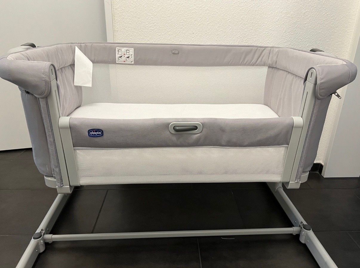 Chicco Betten: Chicco Beistellbett Next2Me Magic Evo grey – Neu (gemäss Beschreibung) aus Thalheim AG von Peralada 1
