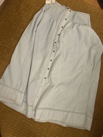 Pilcro Denim Light Maxi Skirt, Size medium, Flowy & Chic!