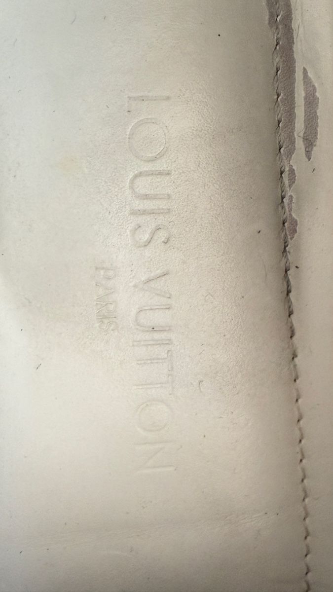 Louis Vuitton Scarpe da donna: Louis Vuitton vernies taille 37 – Usato da Meyrin venduto da Pretty2000 2