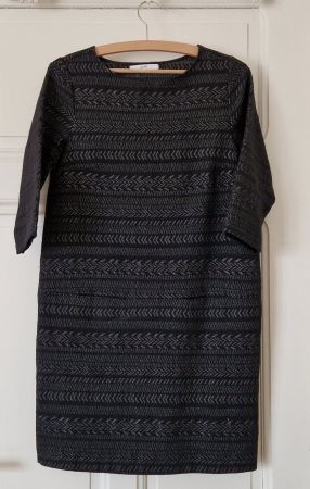Robe Gazel noire, motifs graphiques, taille 40/M.