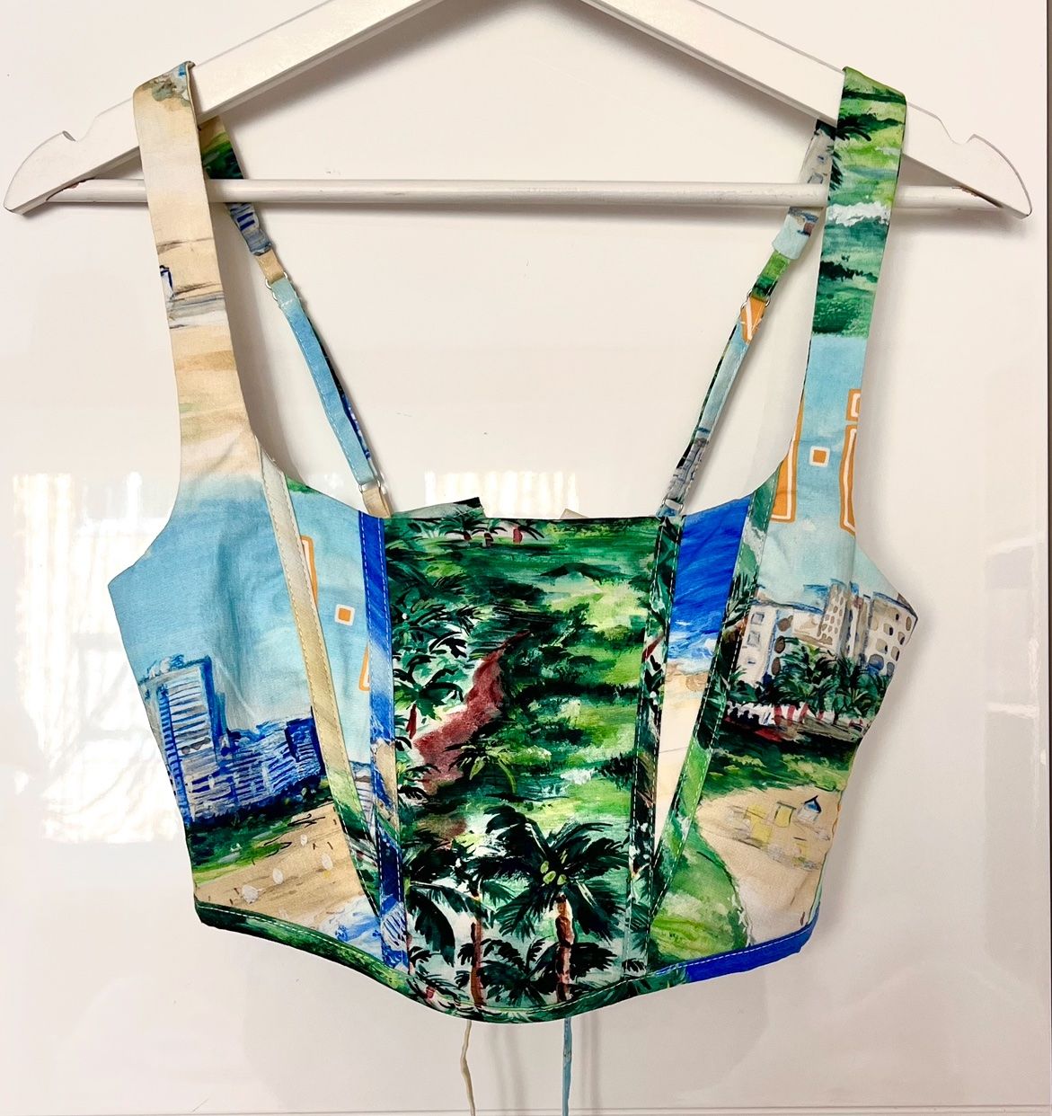 Bershka Top: Crop-Top neu – Nuovo (secondo la descrizione) da Tagelswangen venduto da fireiceprincess