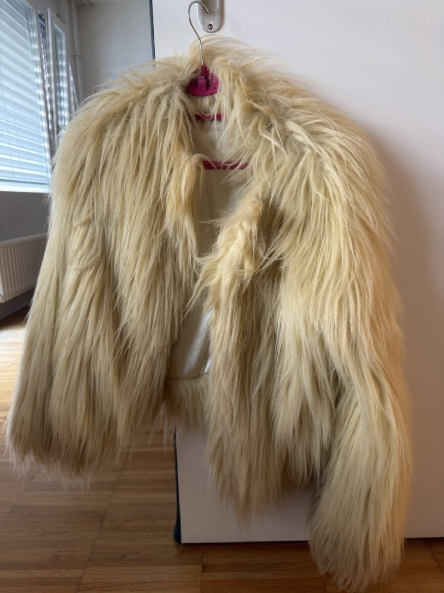 Giacche: fake fur cream – Usato da Zürich venduto da roc_xn5t 4