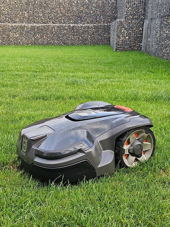 Rasenmäher: Husqvarna Automower 405x – Gebraucht aus Oetwil a.d. Limmat von romeito83