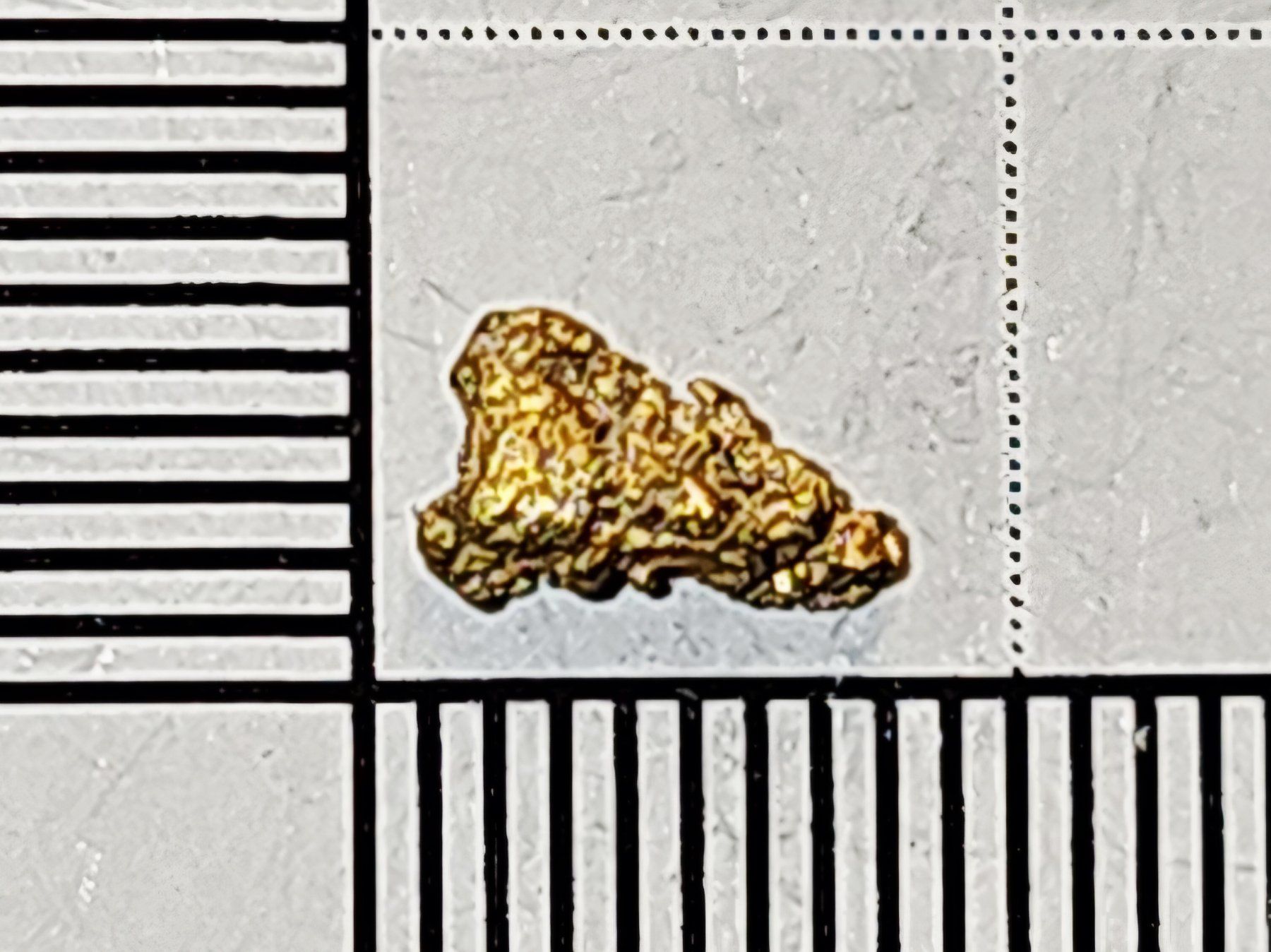 Métaux précieux: Natürliches schweizer Gold Nugget – Neuf avec emballage d'origine à Uerkheim par Winwinner 1
