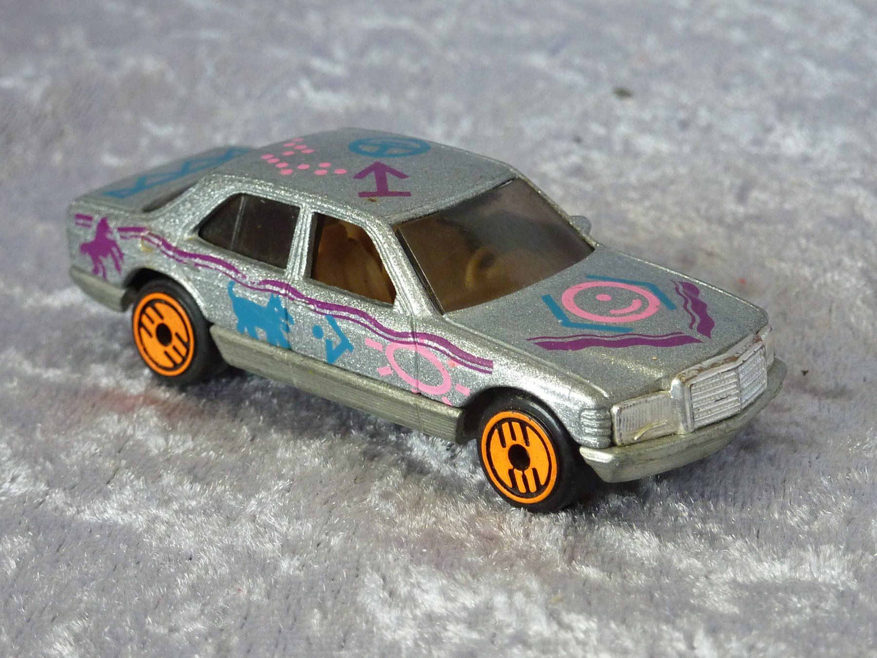 Hot Wheels Modellini d'auto: Mercedes 380 SEL 1:64 – Usato da Dürrenäsch venduto da Cobra1ch 3