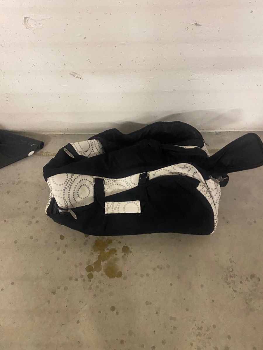 Borse: Tennis Tasche wenig gebraucht – Usato da Tuggen venduto da mal_2zll