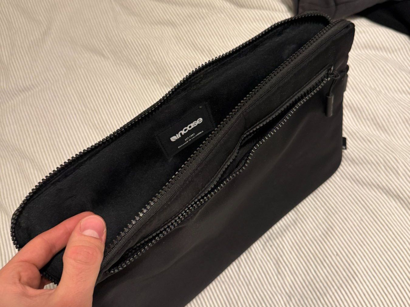 Incase Covers & Borse: Incase Compact Sleeve 14'' Laptop MacBook Hülle – Nuovo (secondo la descrizione) da Bern venduto da 1unzefeinsilber 1