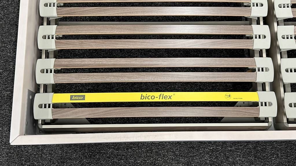 Letti: Hasena Doppelbett 180x200 inkl. 2 Bico-Flex Lattenroste – Usato da Münchenbuchsee venduto da Mekran 4