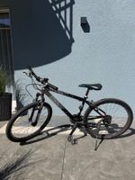 Mountainbike Scott schwarz grau