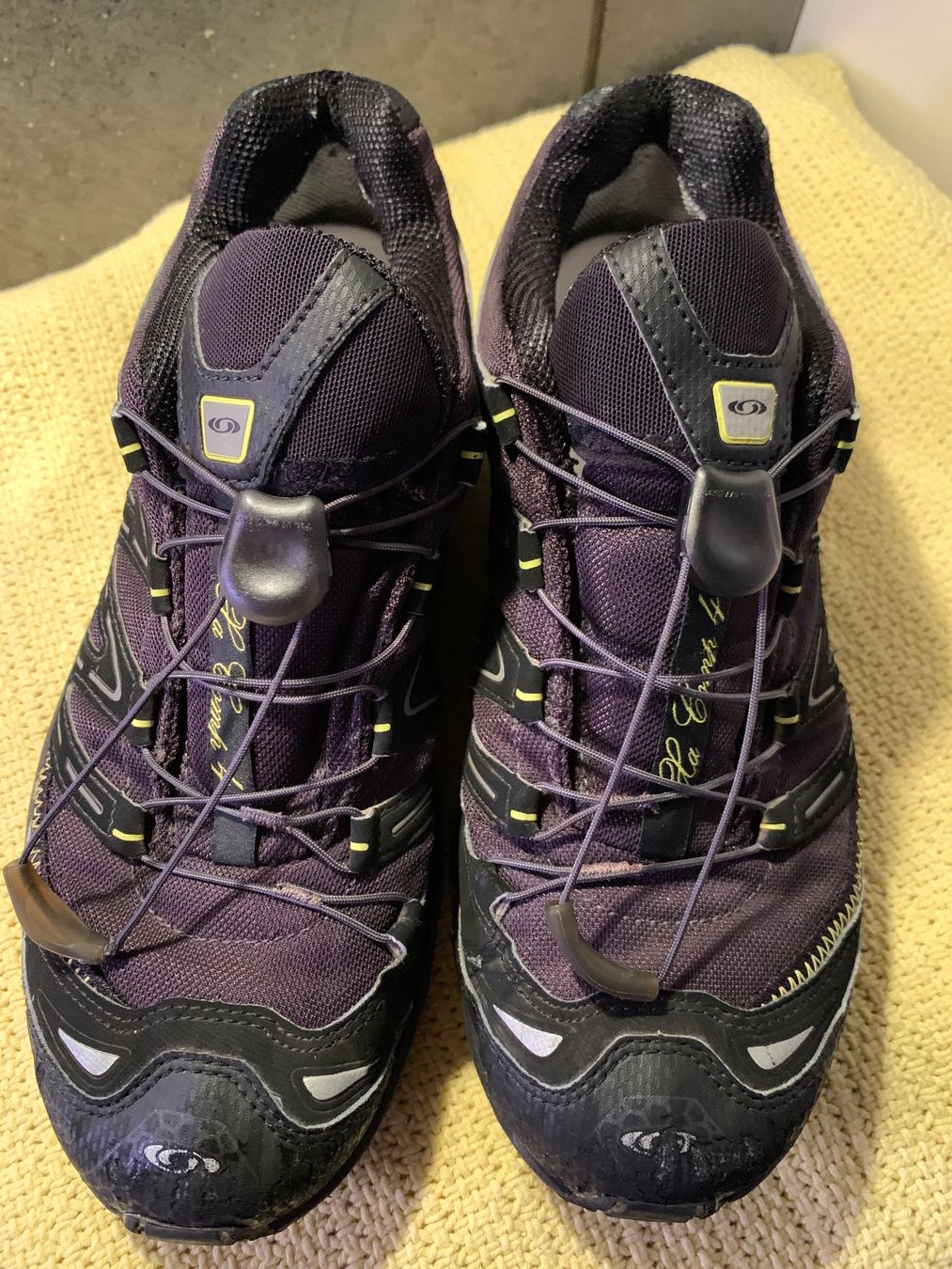 Salomon Scarpe da donna: Salomon Trekking Wanderschuhe Gr. 40 – Usato da Steinebrunn venduto da Littlebird1 1