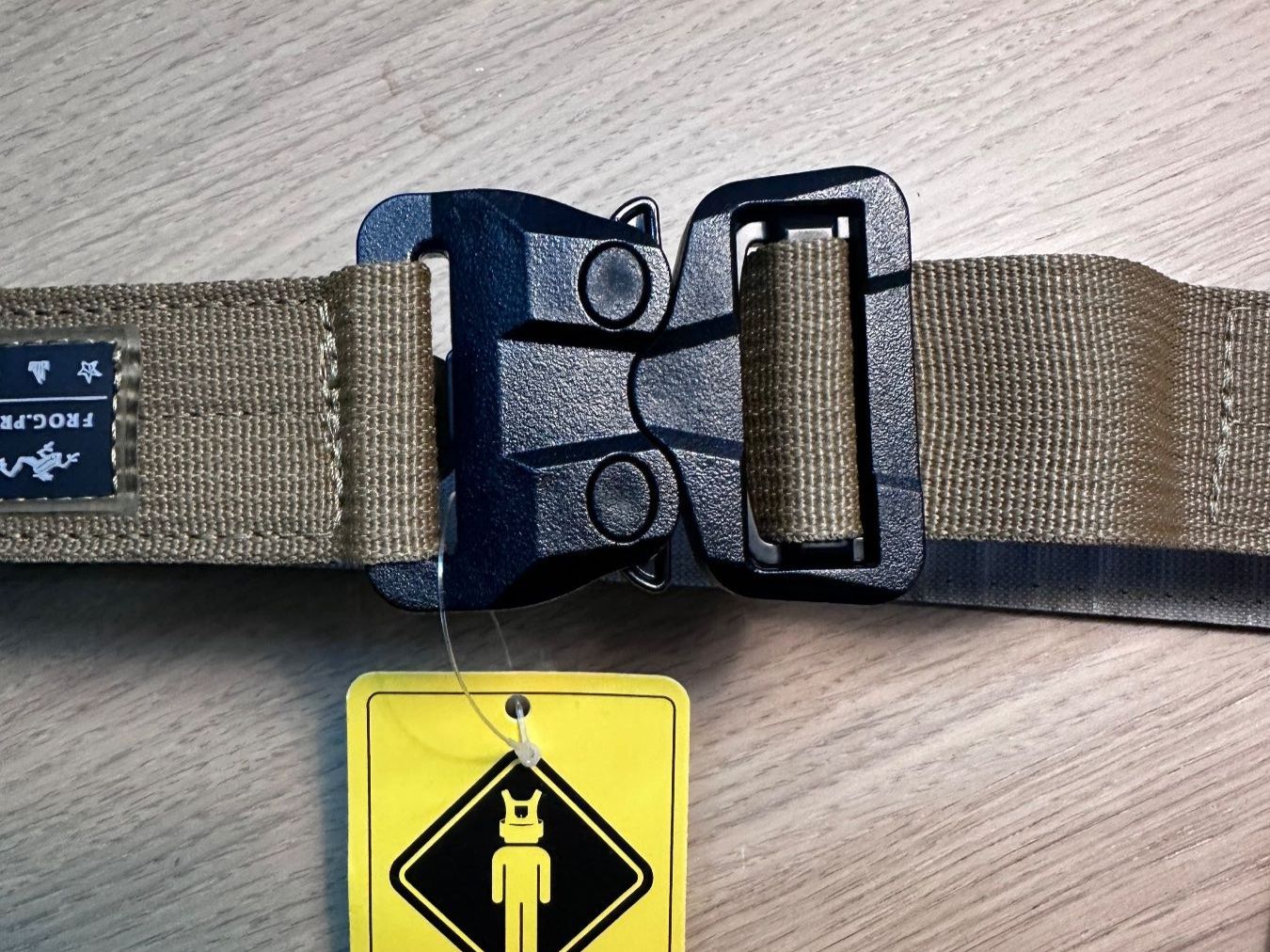 Cinture: Ceinture tactique FROG PRO Coyote M – Usato da Villars-Ste-Croix venduto da DarkWerx 1