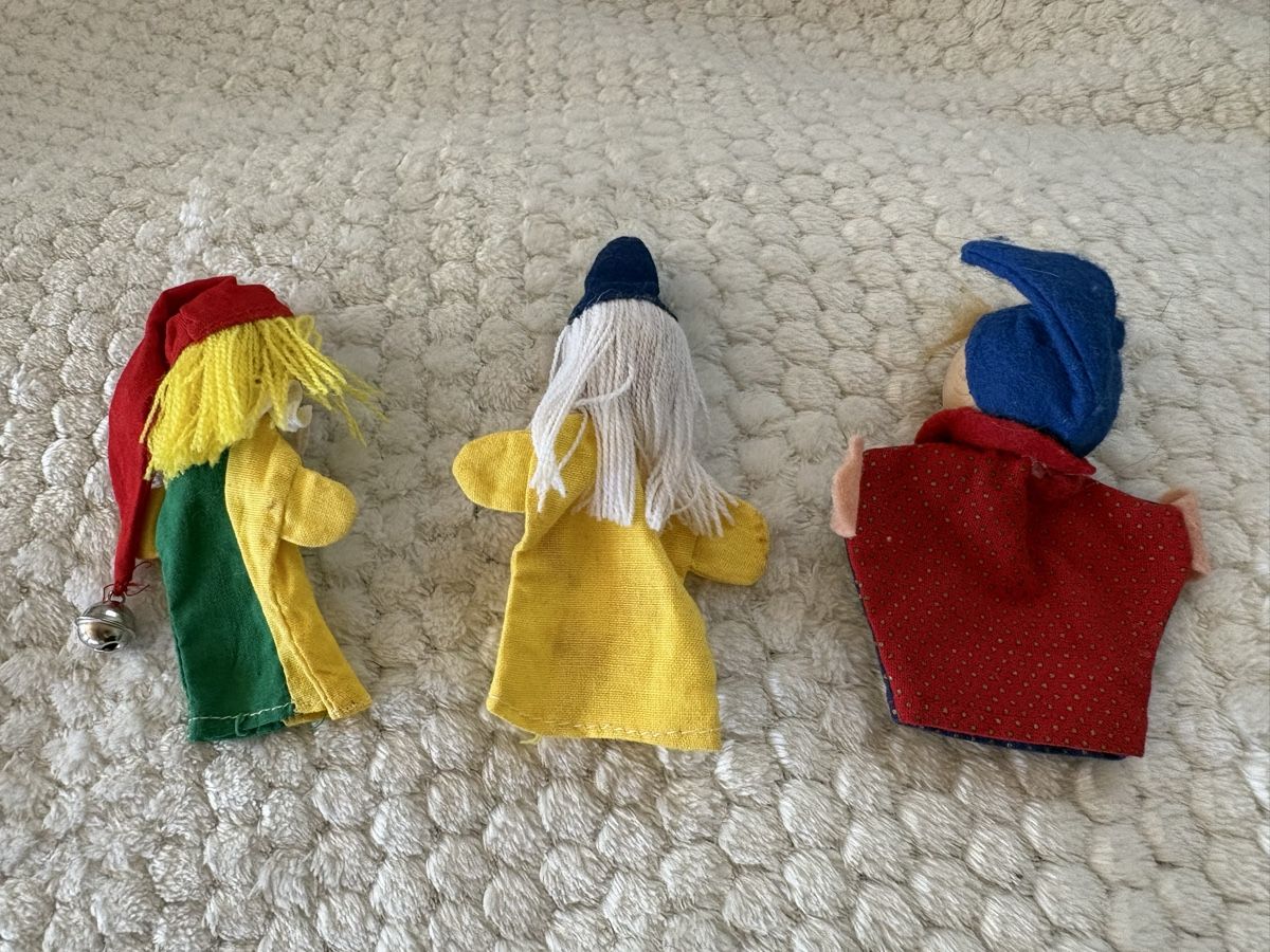 Giocattoli: Fingerpuppen set – Usato da Rümlang venduto da euqinom16 1