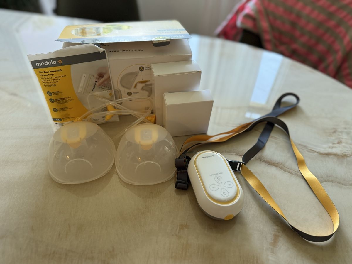 Medela Accessoires pour allaitement: Medela Freestyle Mini - Modell 2026 – D'occasion à Embrach par shila_03 5
