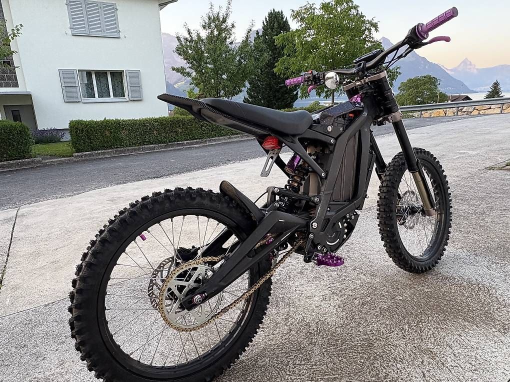 Enduro: SUR-RON Light Bee – D'occasion à Beckenried par ani_9xsw 1