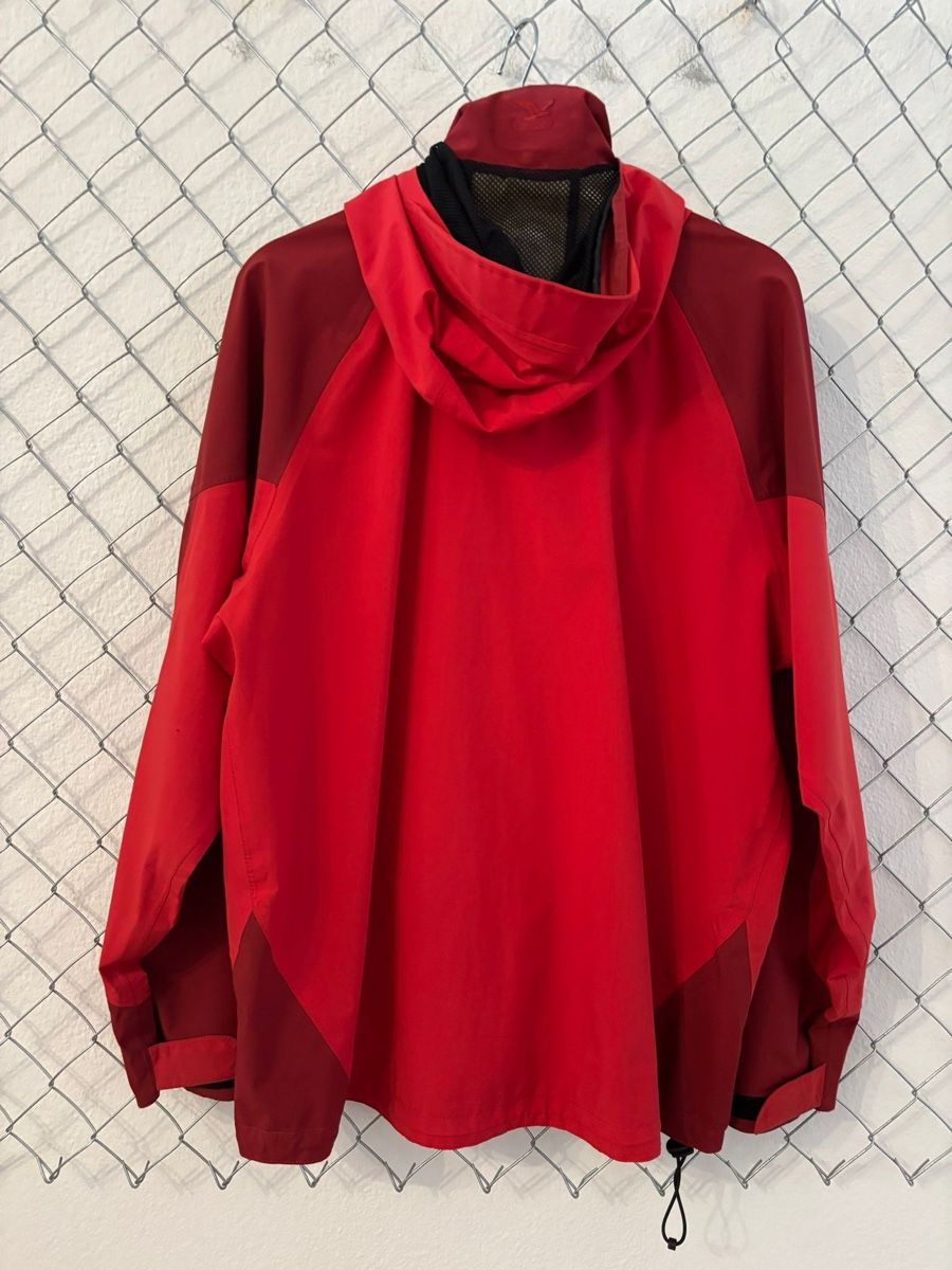 Salewa Giacche: Y2K Vintage Salewa Rain Jacket Size M – Usato da Lausanne venduto da user1020rnt 4