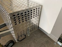 Kiste Alukiste Alubox Anhängerkiste Deichselbox  Generator