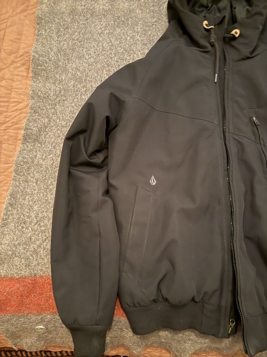 Volcom Jacken: Volcom Winterjacke Grosse M Sehr Gute Zustand – Gebraucht aus Schliern b. Köniz von 505SR2.0 1