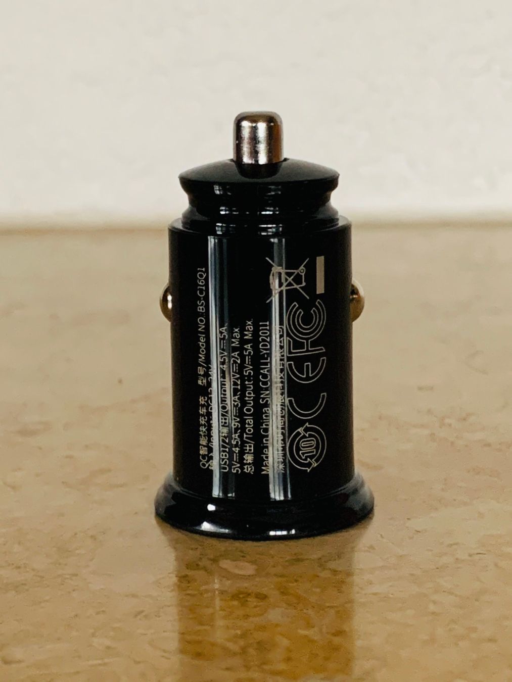 Baseus Unità & Adattatore: BASEUS Mini Doppel USB-A Autoladegerät – Nuovo e nell'imballaggio originale da Soyhières venduto da Spartan117 3