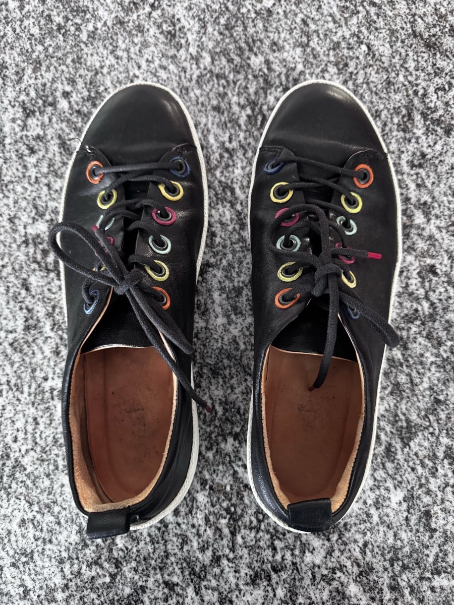 Think Scarpe da donna: Schnürschuh Marke 'Think' Gr. 41 – Usato da Wiesendangen venduto da Genitiv