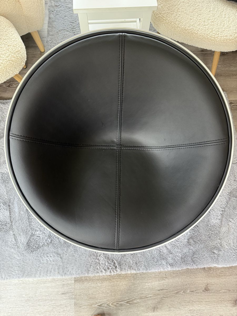 Poltrone: Stylischer Drehsessel, Ei-Form Design, Top Zustand! – Usato da Roggenburg venduto da rob_6kvn 6