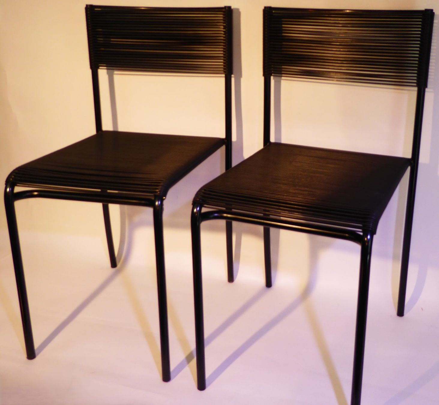 Alias Sedie: Alias Spaghetti Stühle-5er-Set, Design G. Belotti – Usato da Bern venduto da blaukreuz-brocki_BE