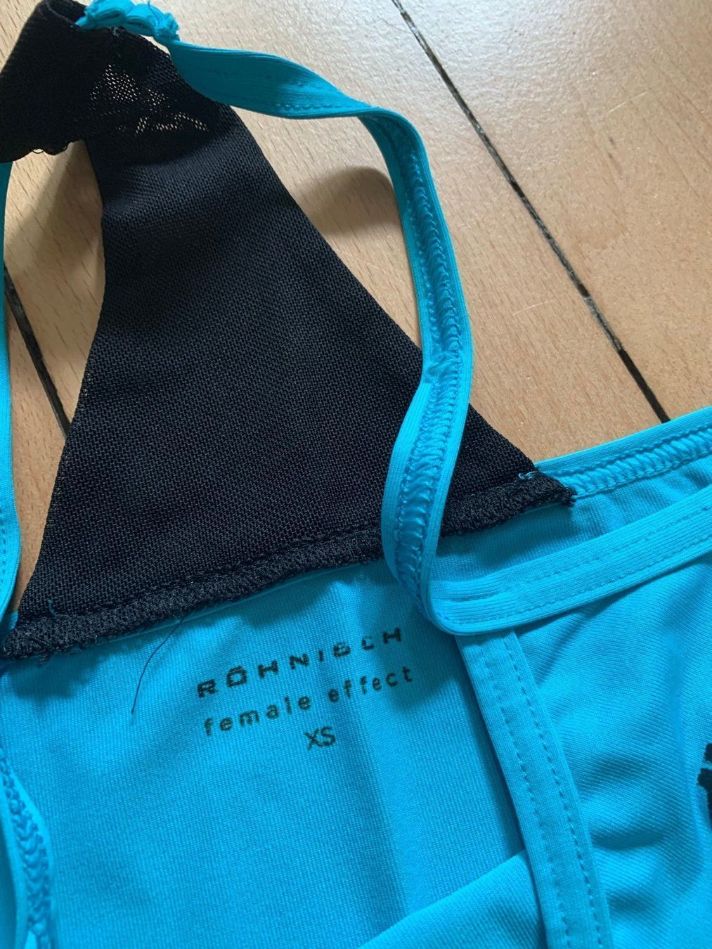 Tops: RÖHNISCH - Sport Top hellblau XS – Gebraucht aus Zürich von Diazaio 3
