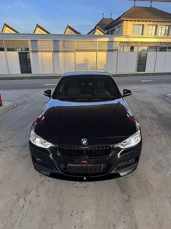 Autos: BMW 335i xDrive M Performance – D'occasion à Langenthal par omar96