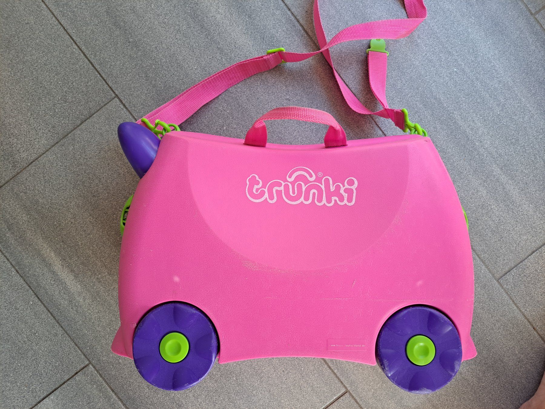 Trunki Reisekoffer: Trunki Kinderkoffer – Gebraucht aus Bünzen von nagyagi111mail