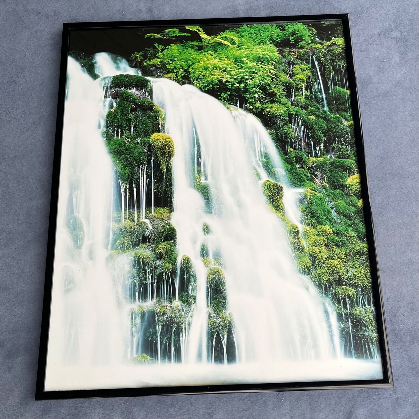 Foto & Immagini: Wasserfall im Bilder Rahmen 40x50 – Nuovo (secondo la descrizione) da Schwyz venduto da rs-trend
