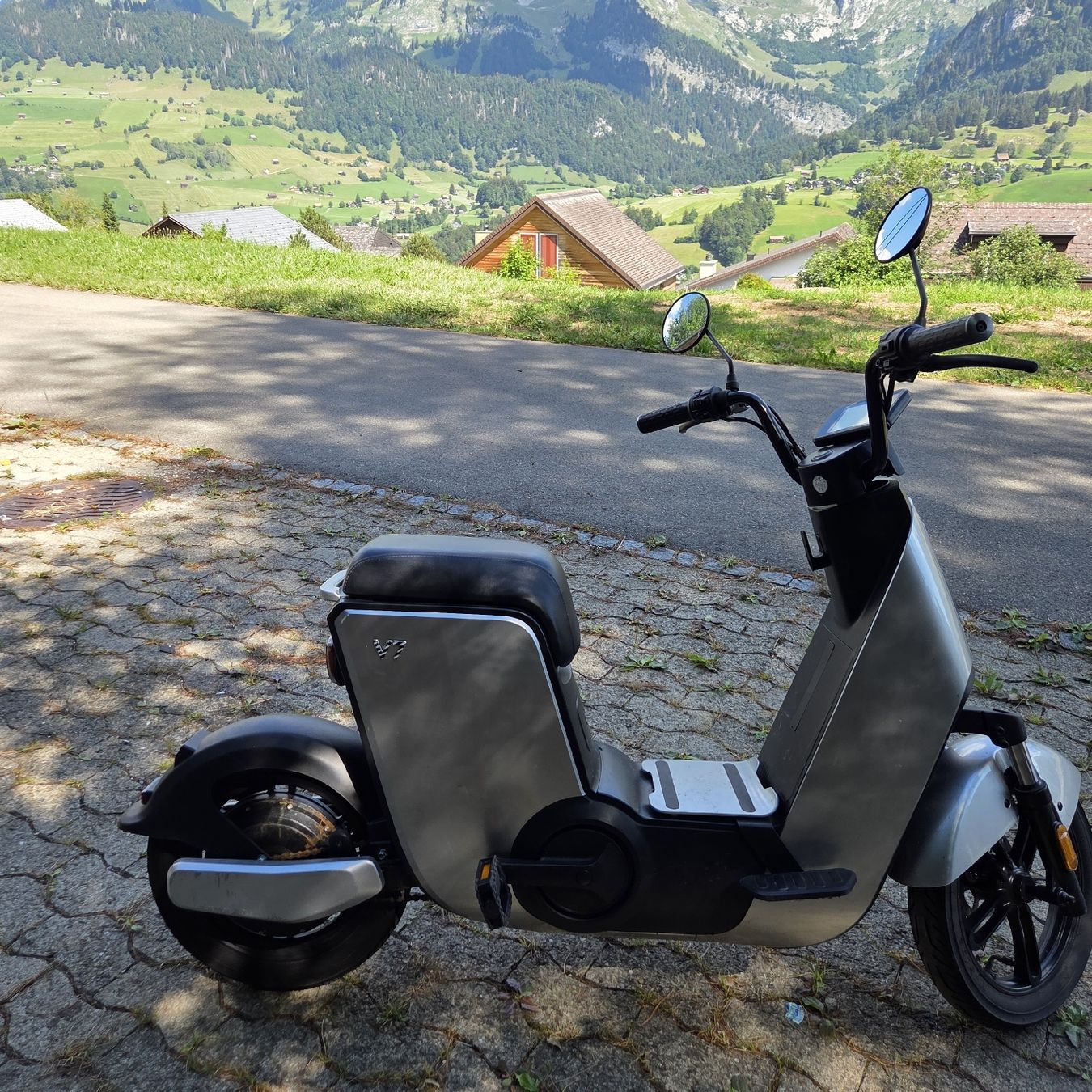 Veicoli elettrici: E. Roller mit Kadegerät – Usato da Unterwasser venduto da guido90 3