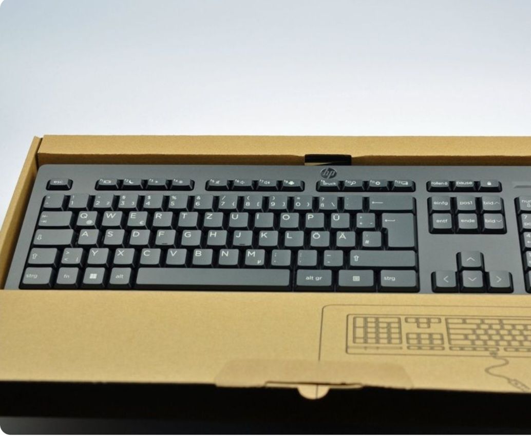 Logitech Tastaturen: Tastatur – Neu und originalverpackt aus Gossau SG von Uemmet 1
