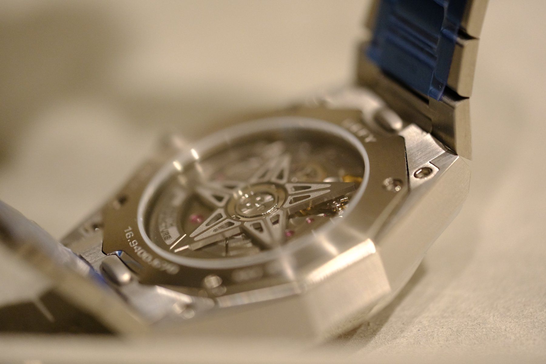 Zenith Uhren: Zenith Defy – Neu und originalverpackt aus Zermatt von Schindler_Zermatt 4