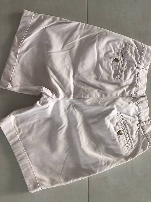 Pantaloni: Bermuda Hose Dame von GIORDANO – Usato da Lugnorre venduto da ulr_lqc6 1