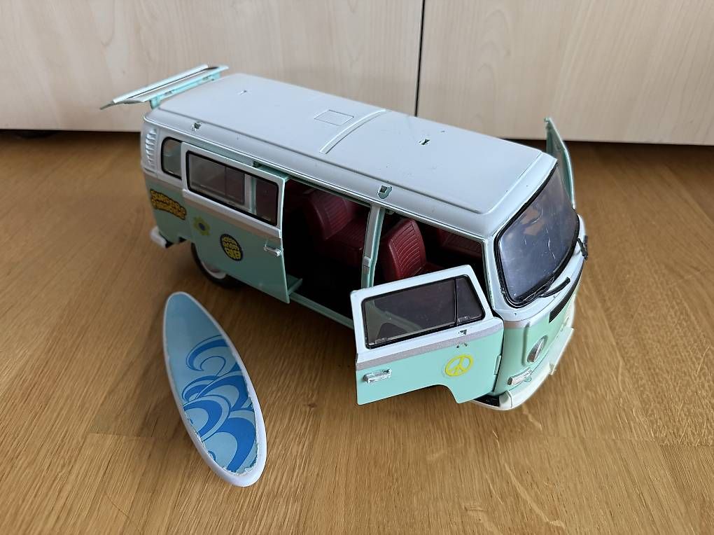 Modellautos: VW Surfer Van Hippiebus – Gebraucht aus Sursee von reg_qct5 2