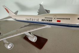 Flugzeugmodell AIR CHINA / Boeing 747-400 / Resin / 1.8 kg