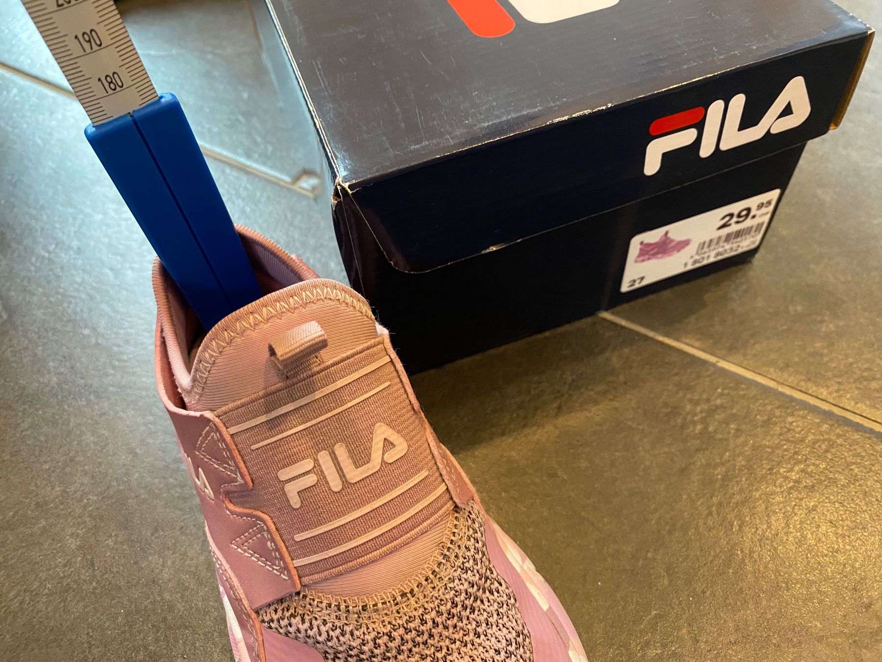 Fila Scarpe per ragazze: Coole Sneaker Fila, Gr. 27 – Usato da Summaprada venduto da hirschuh506 3