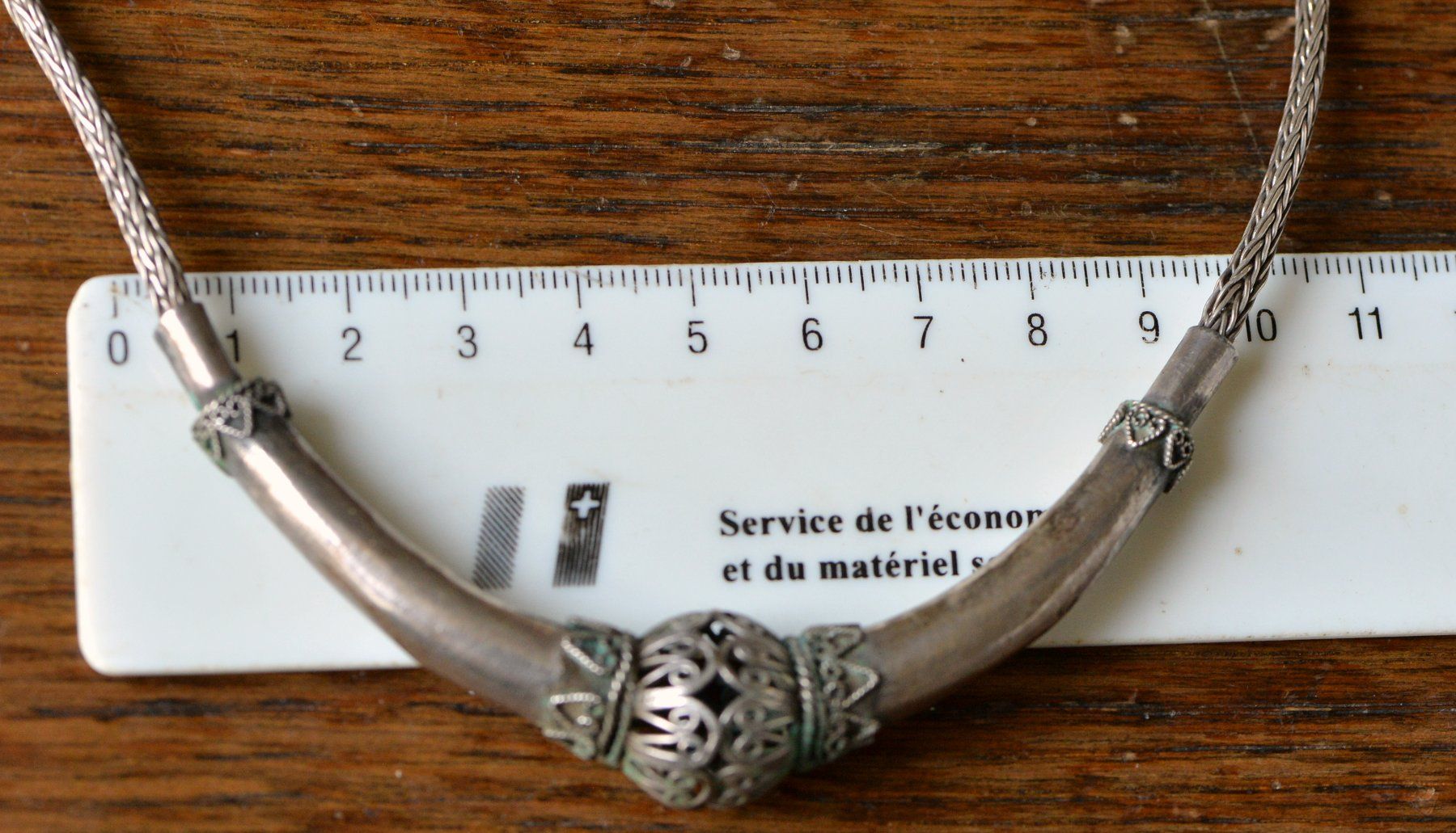Colliers: Ancien collier en métal – D'occasion à Neuchâtel par Neuchatel 2