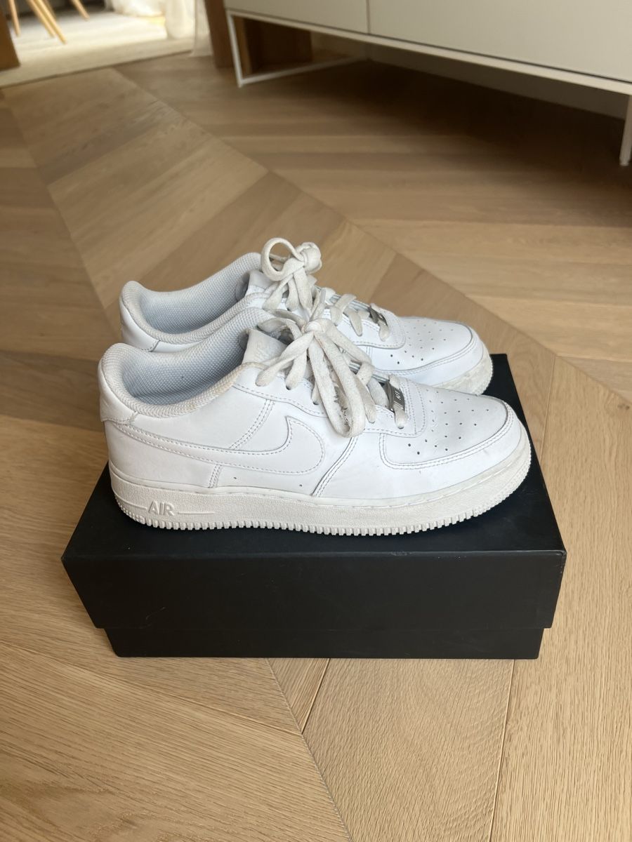 Nike Herrenschuhe: Nike Air Force 1 white  – Gebraucht aus Kreuzlingen von Lamaro45 1