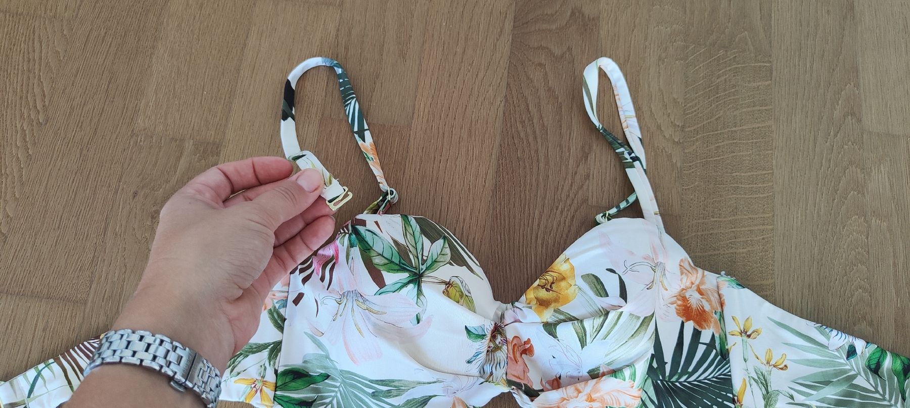 Costumi da bagno & Bikini: Swimwears (size L) – Usato da Oberbuchsiten venduto da DianaLup 6