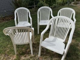 5 schöne bequeme Gartenstühle Weiss guter Zustand