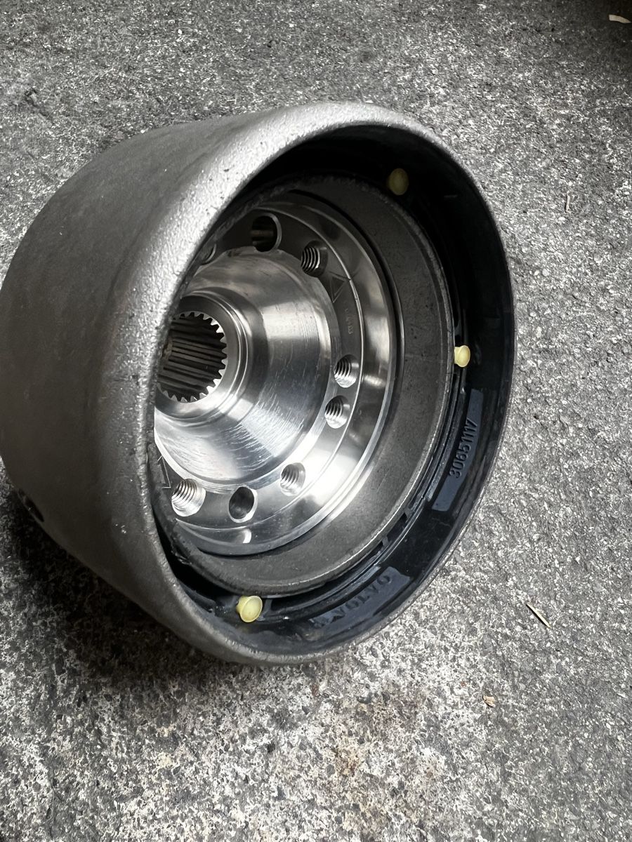 Toutes les pièces auto: Volvo AOC Kupplung Dampfer – Neuf (Voir description) à Rüti ZH par rud_8mml 2