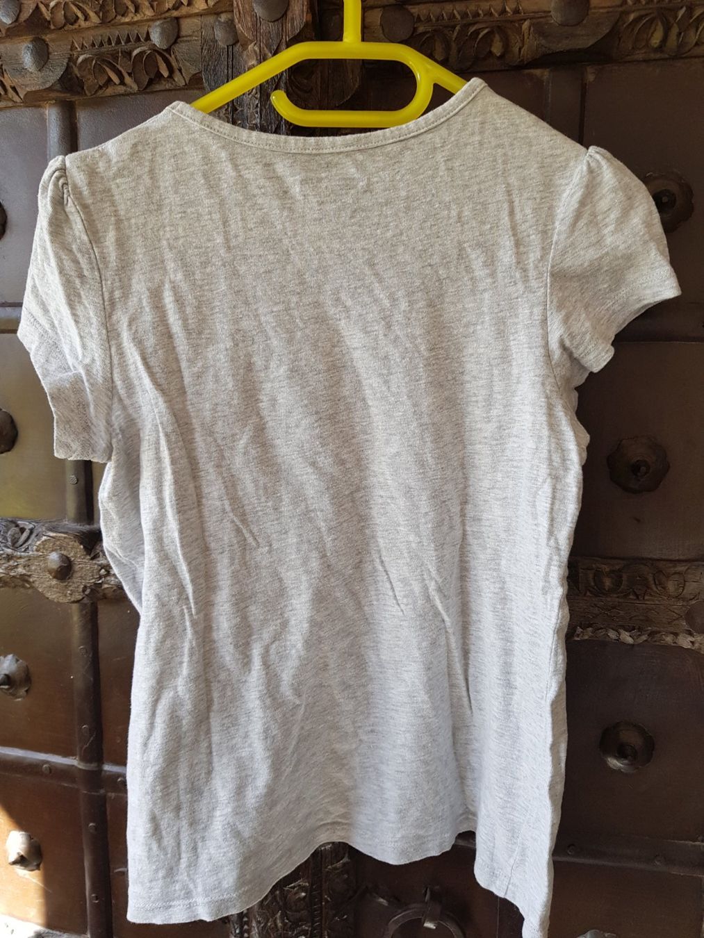 H&M Camicette, T-shirt & Top: MÄDCHEN T-SHIRT – Usato da Root venduto da LifestyleAccessoires 3