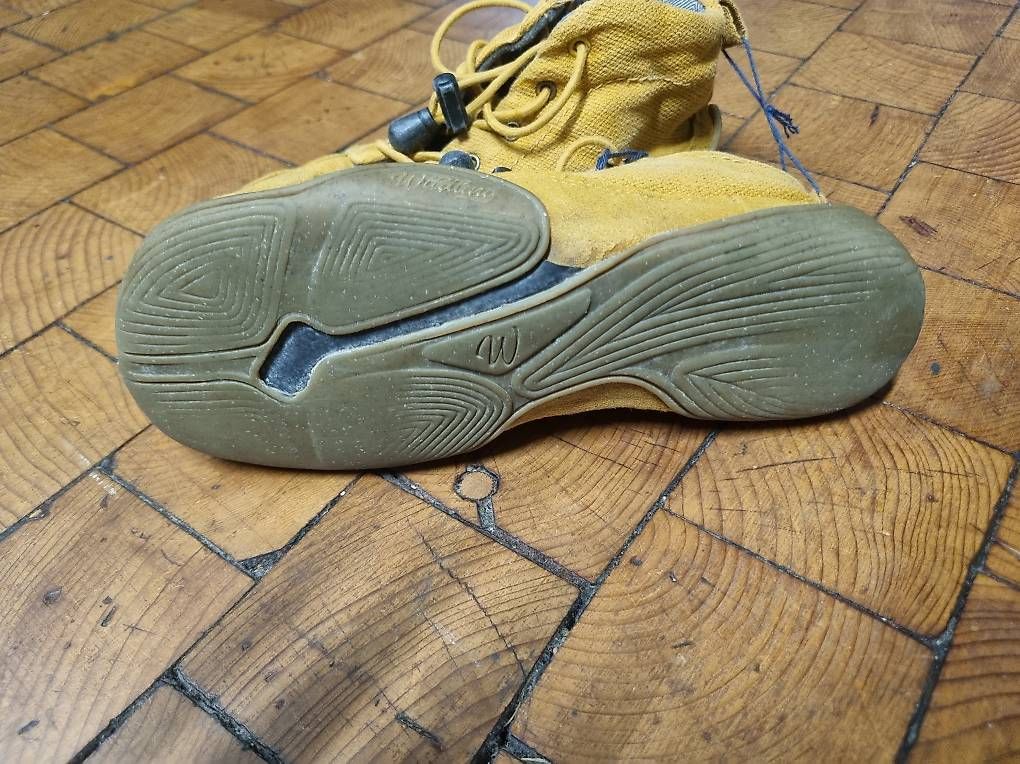 Scarpe per ragazzi: Wildlinge, senfgelb, Grösse 33 – Usato da Ennetbaden venduto da Dany_M 2