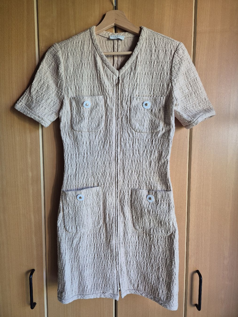 Sandro Vestiti: Sandro Beige Midi/Mini Dress – Nuovo (secondo la descrizione) da Pfeffingen venduto da Elegant_trend 5