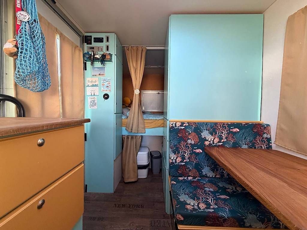 Peugeot Veicoli da campeggio: Oldtimer Camper Peugeot J9 (ab Mfk) – Usato da Obfelden venduto da sar_nlk7 2