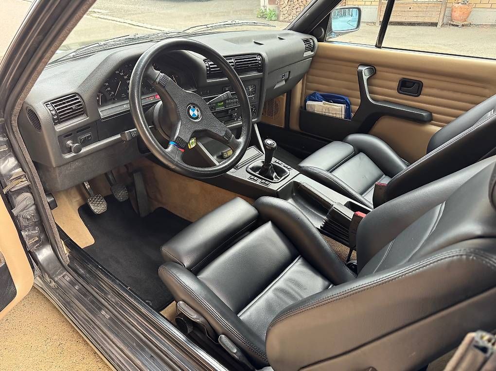Autos: Schöner E30 325i Cabrio Bmw  – D'occasion à Elsau par install2 3